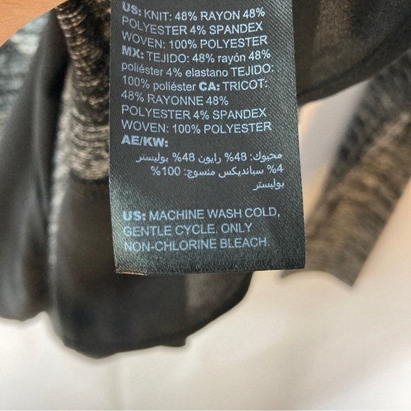 White House Black Market Women's Grey Round Neck Pull Over Blouse Top Size XS - Picture 9 of 10